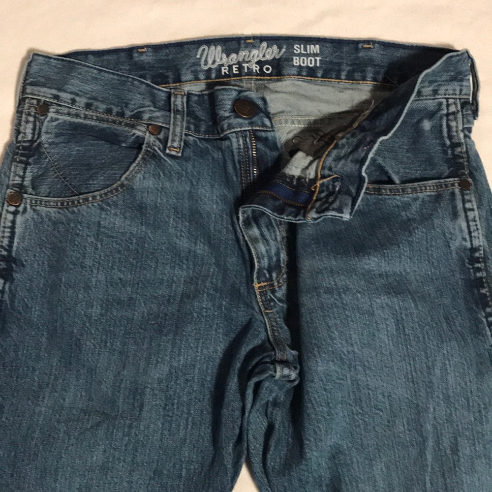 Wrangler Retro - slim boot - size 30x32